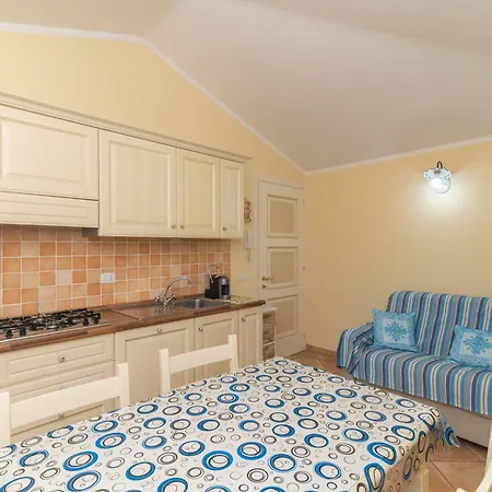 Kiwi Апартаменты Ольбия